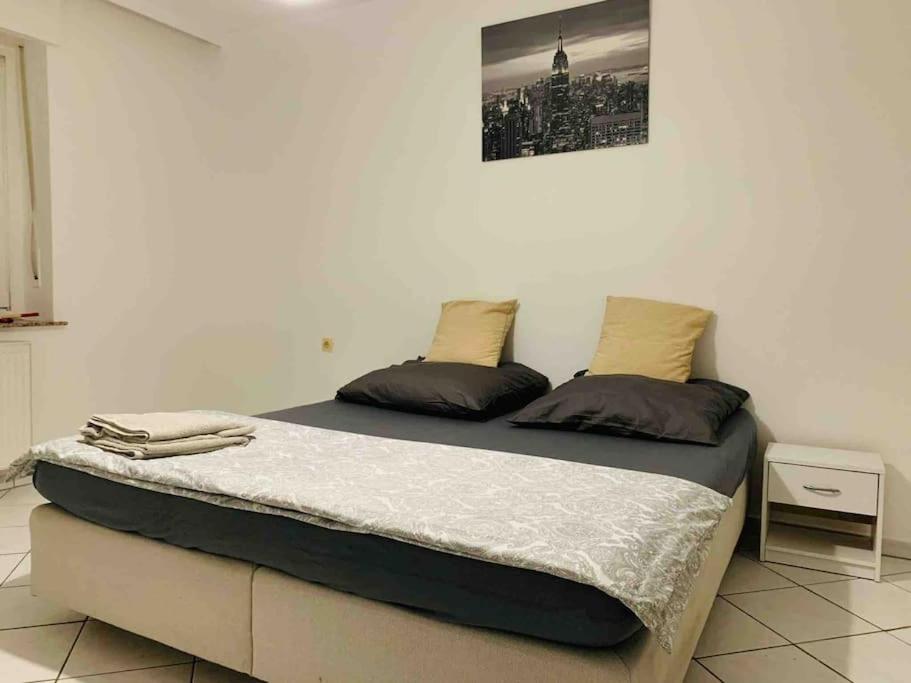 Schöne Helle Mit Balkon Und Küche Apartment *